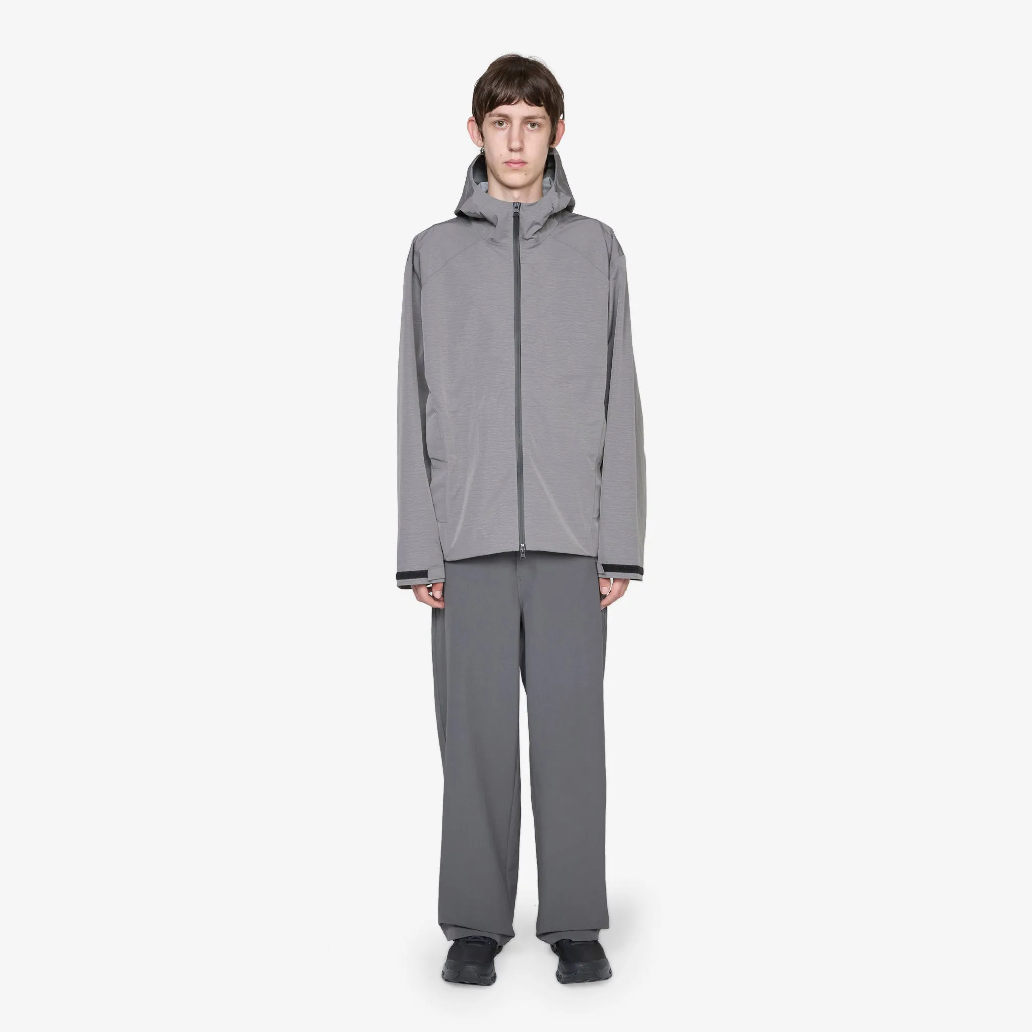 2.5L Shell Jacket Dark Grey