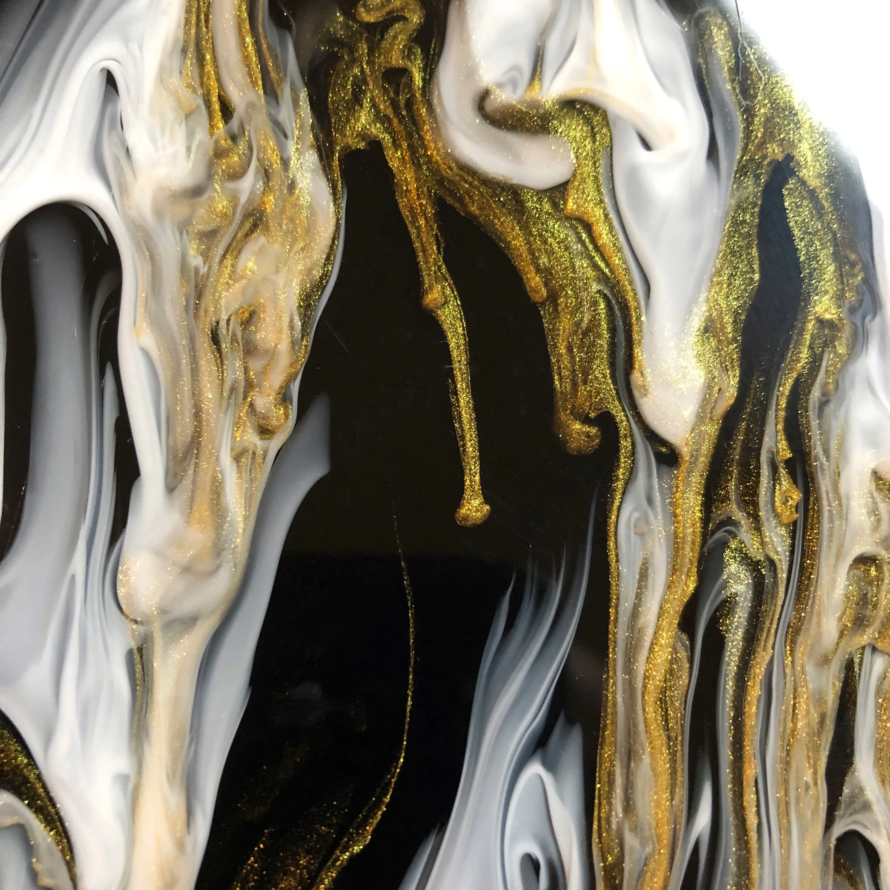 A MARBLED PERSPEX CUBE BAG