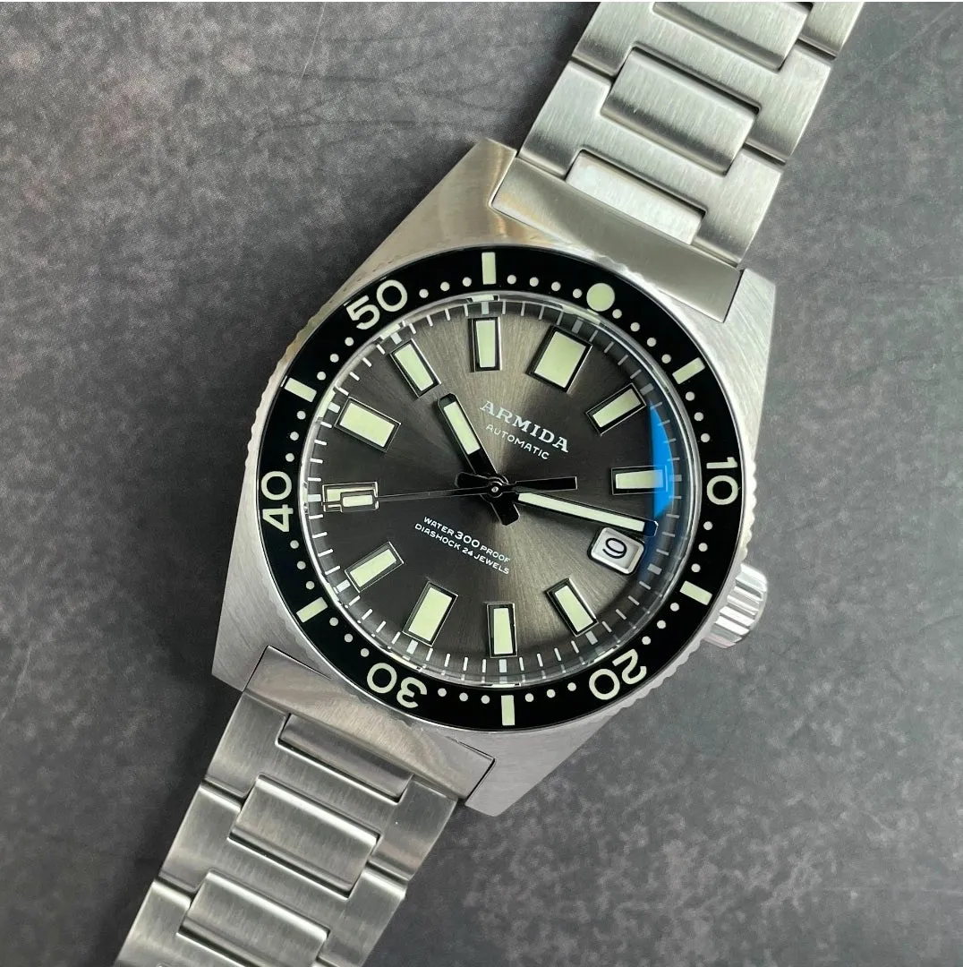 Armida A12 300m 38mm Dive Watch Grey Capt. Wilard