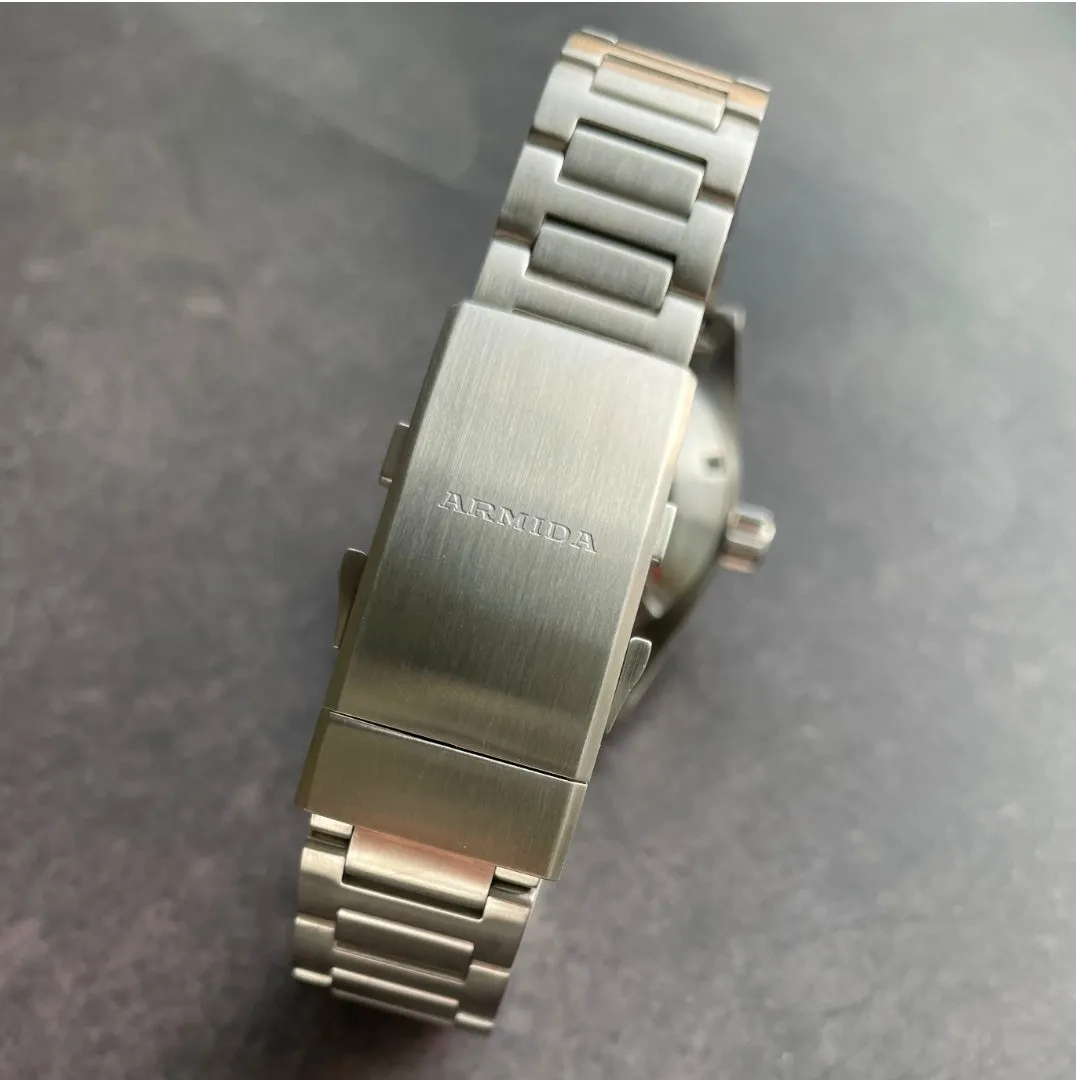 Armida A12 300m 38mm Dive Watch Grey Capt. Wilard