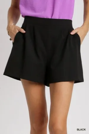 Black Pleated Short with Side Pocket