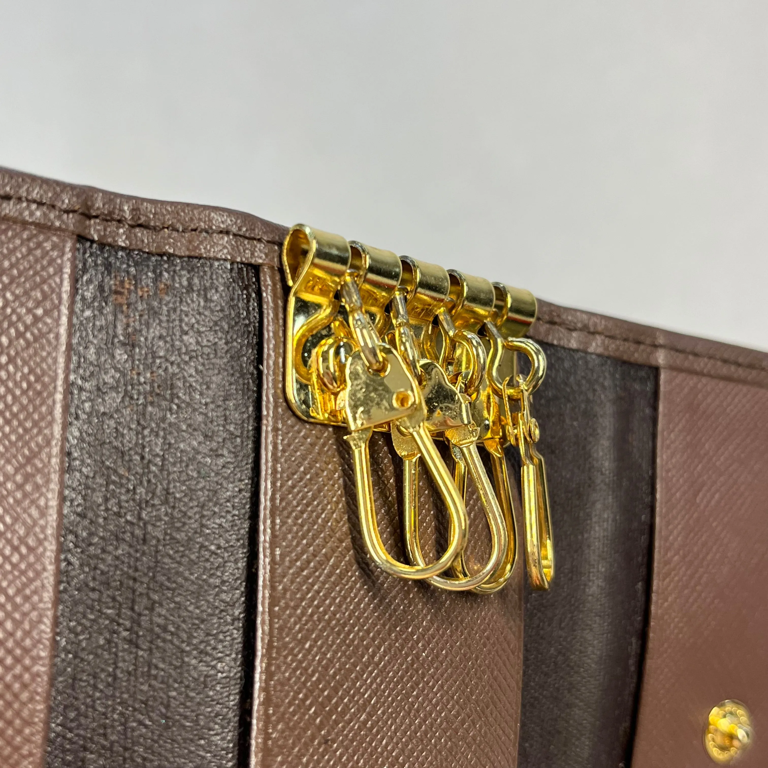BURBERRY Vintage Brown Keyholder