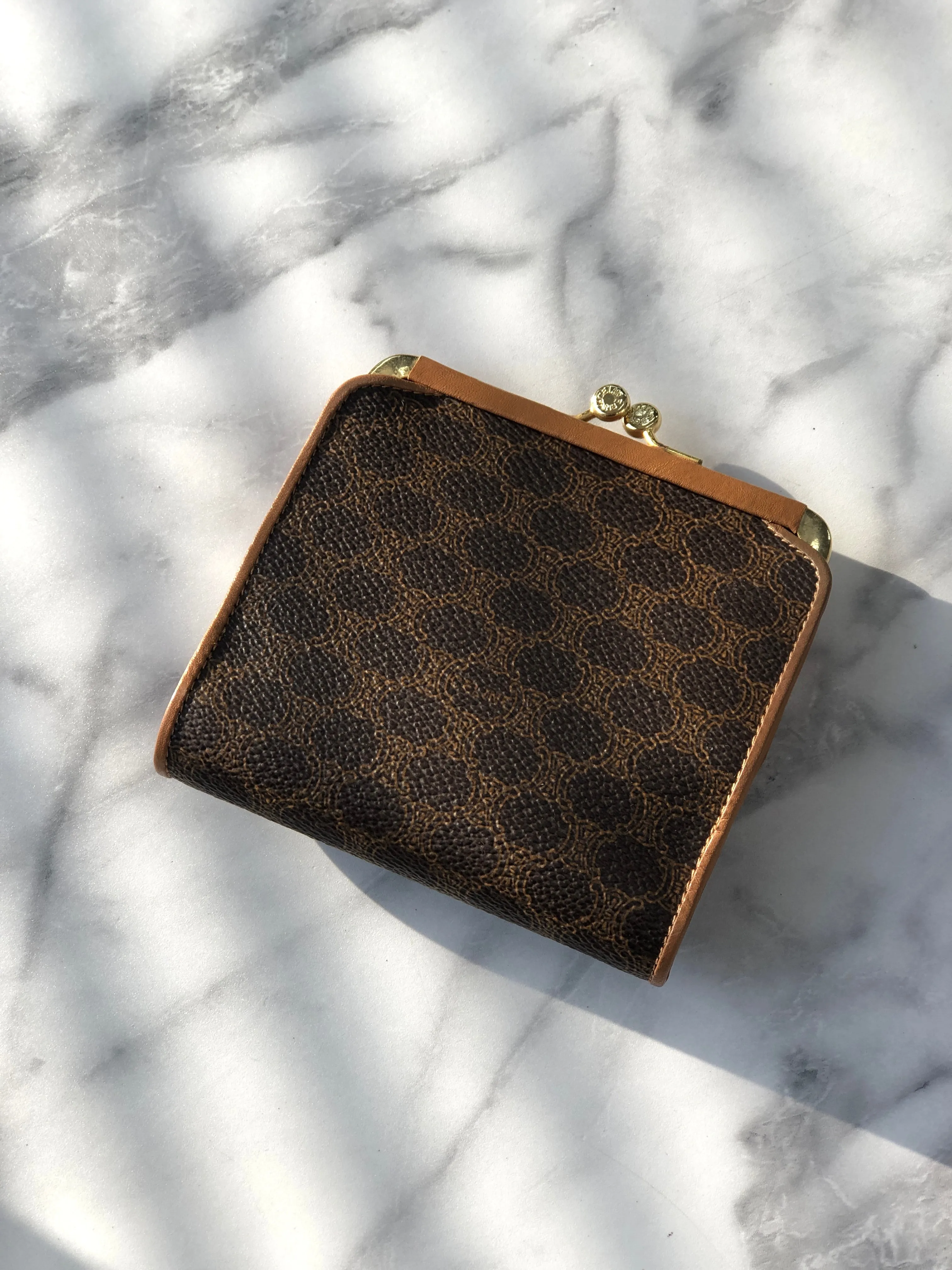 CELINE Macadam Blason Metal Clasp Folded Wallet Brown Vintage u7djjc