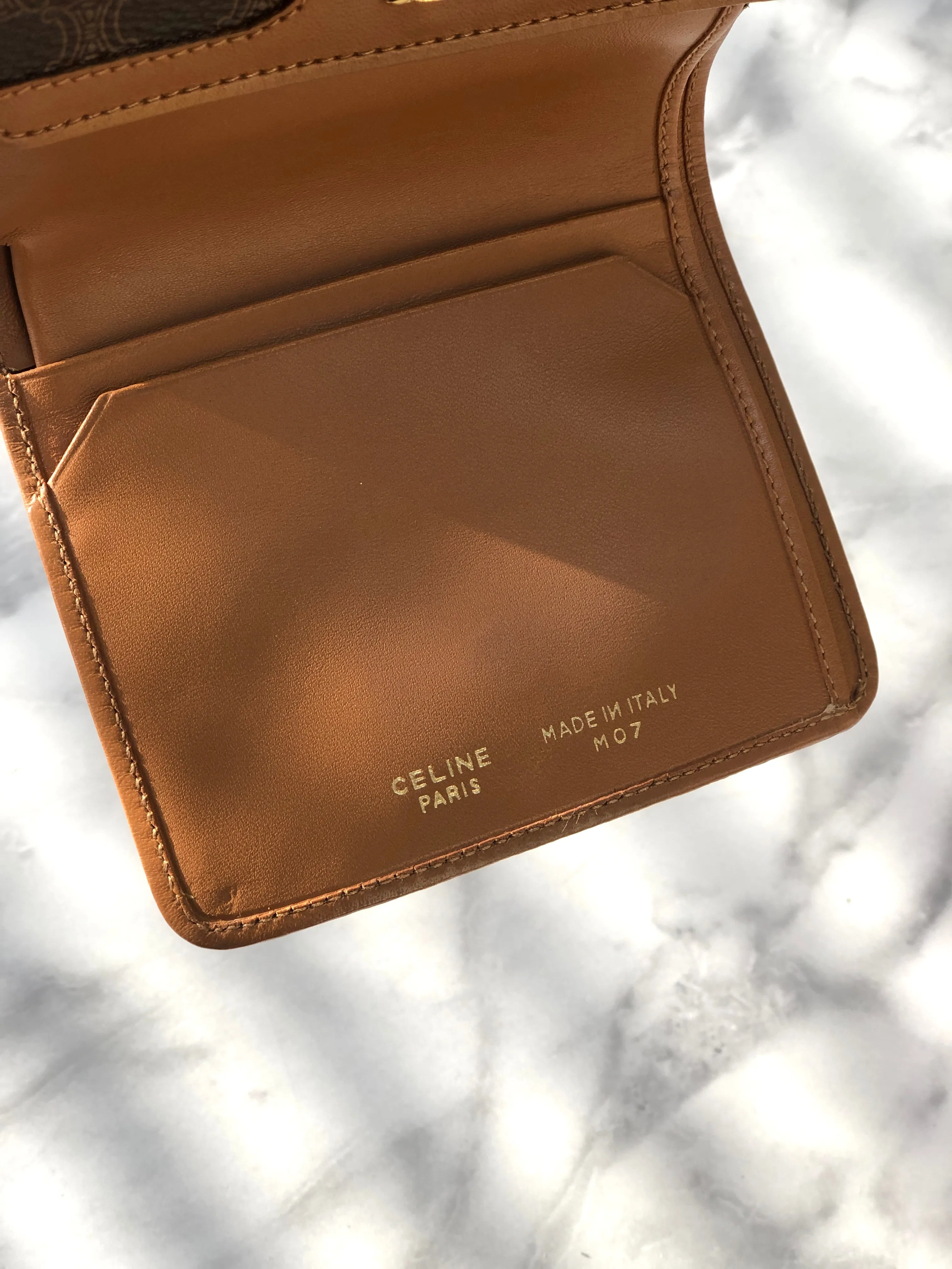 CELINE Macadam Blason Metal Clasp Folded Wallet Brown Vintage u7djjc
