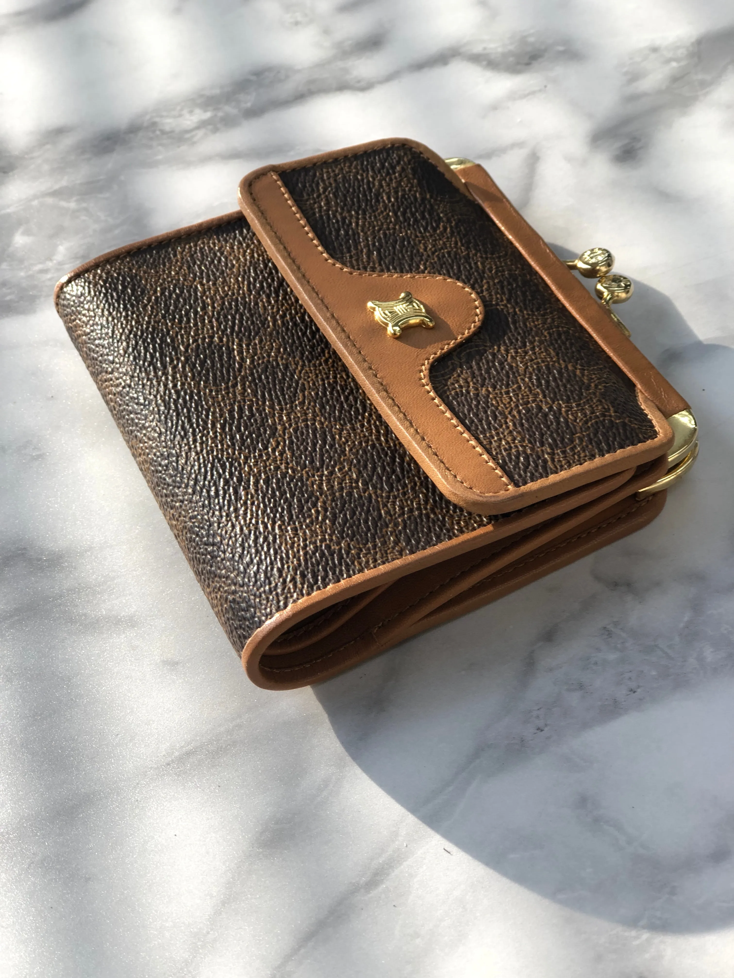 CELINE Macadam Blason Metal Clasp Folded Wallet Brown Vintage u7djjc