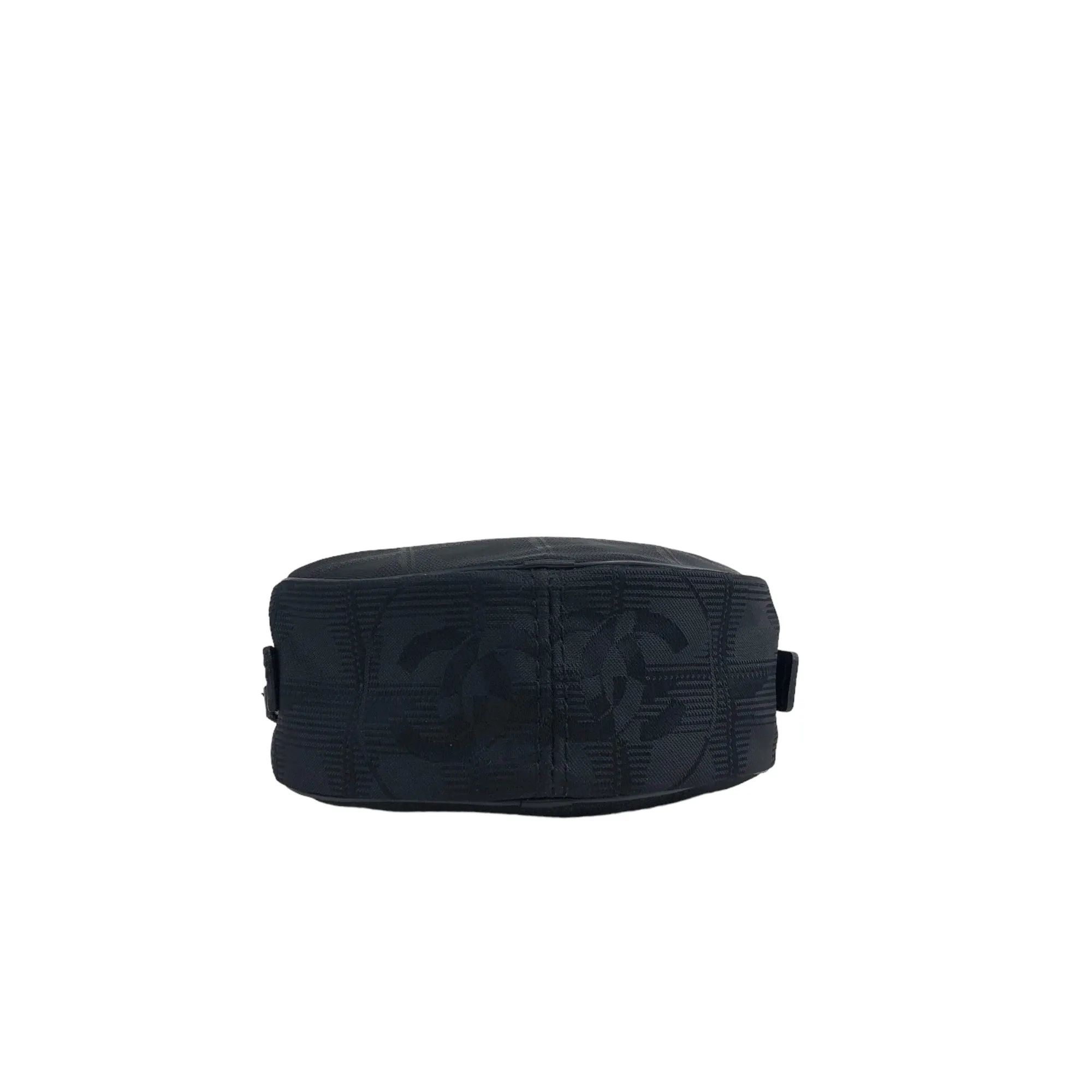 CHANEL New Travel Line Nylon Pouch Black Vintage jzz2pf