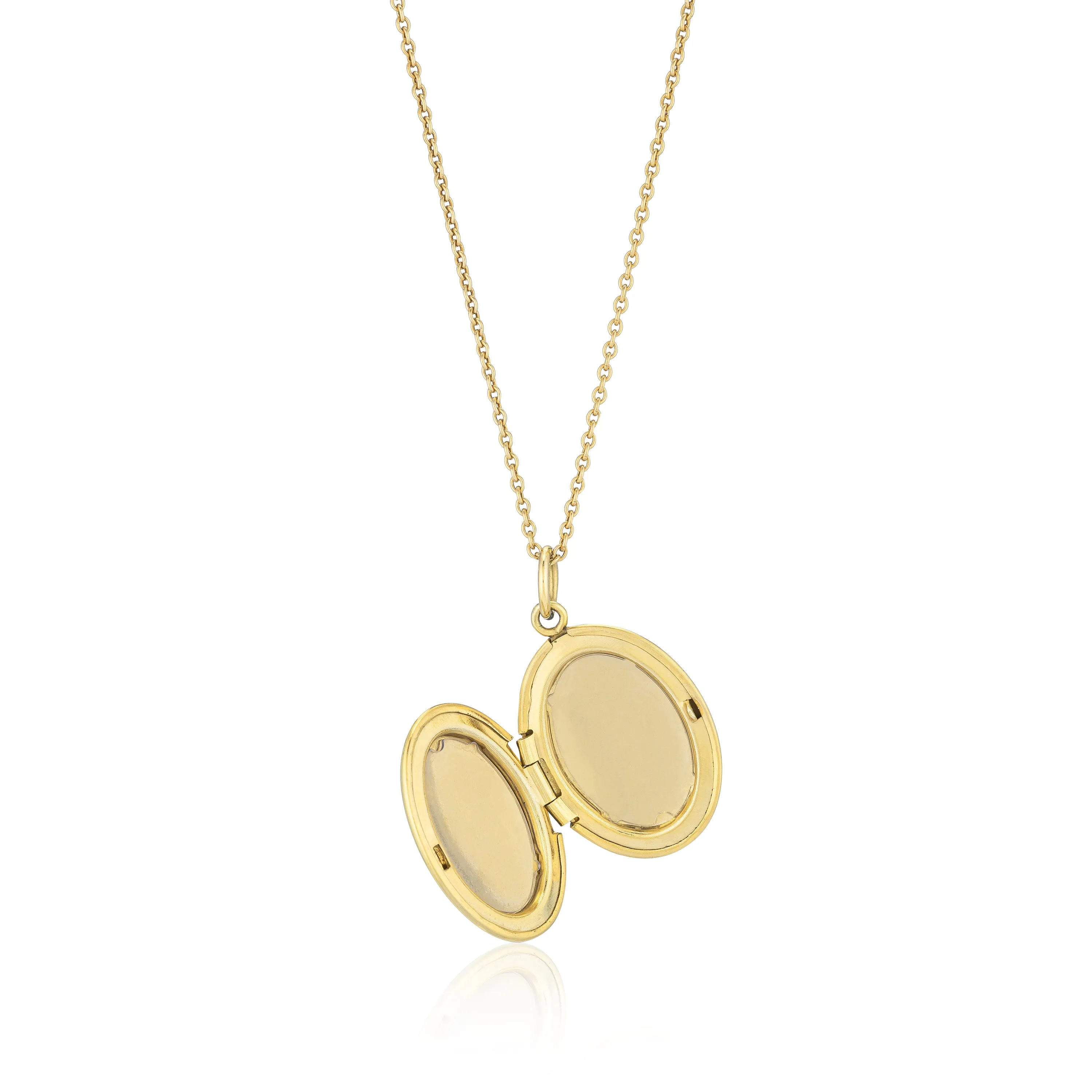 CHARLI MEDIUM OVAL ENGRAVED LOCKET