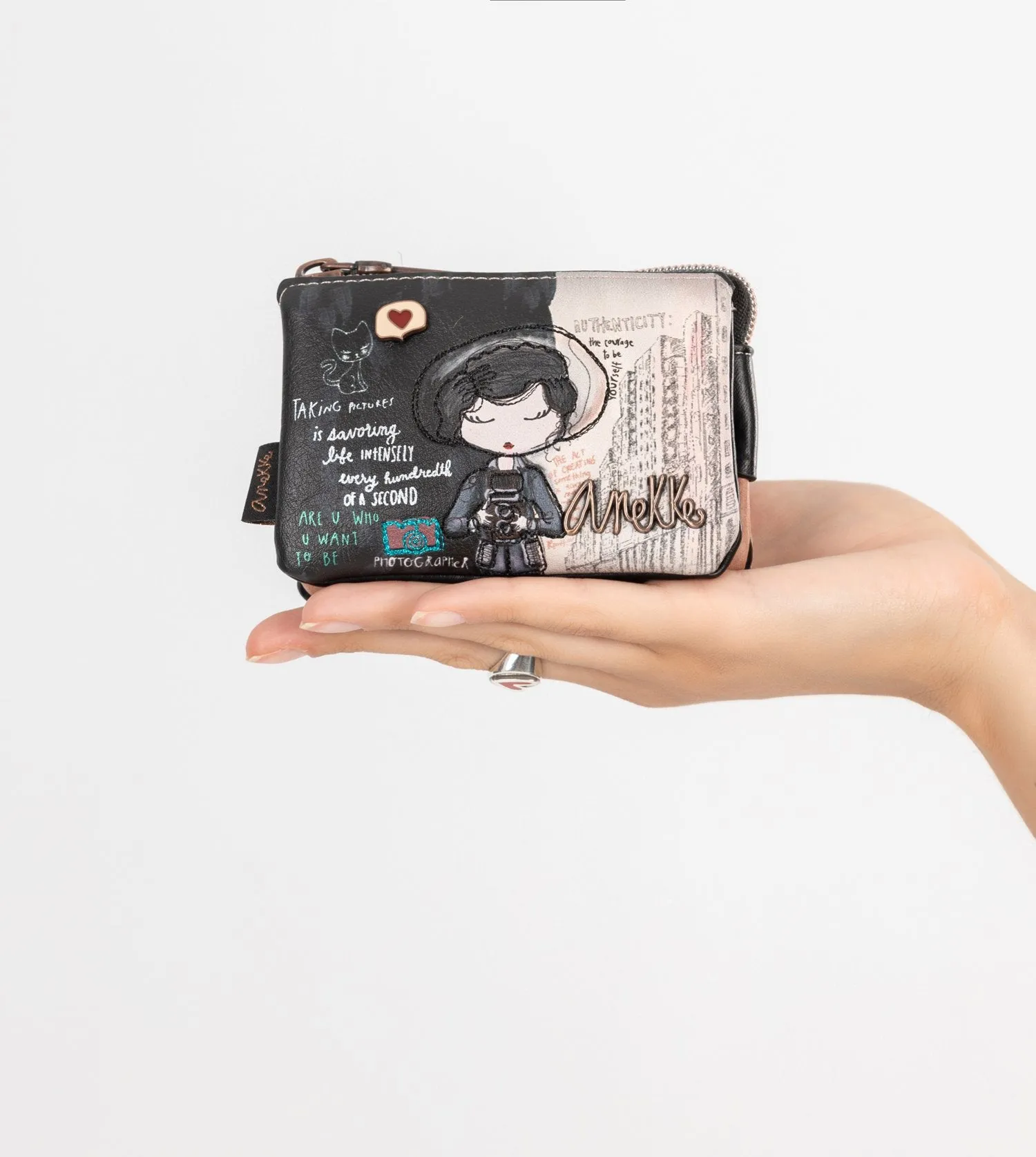 City Moments triple compartment purse
