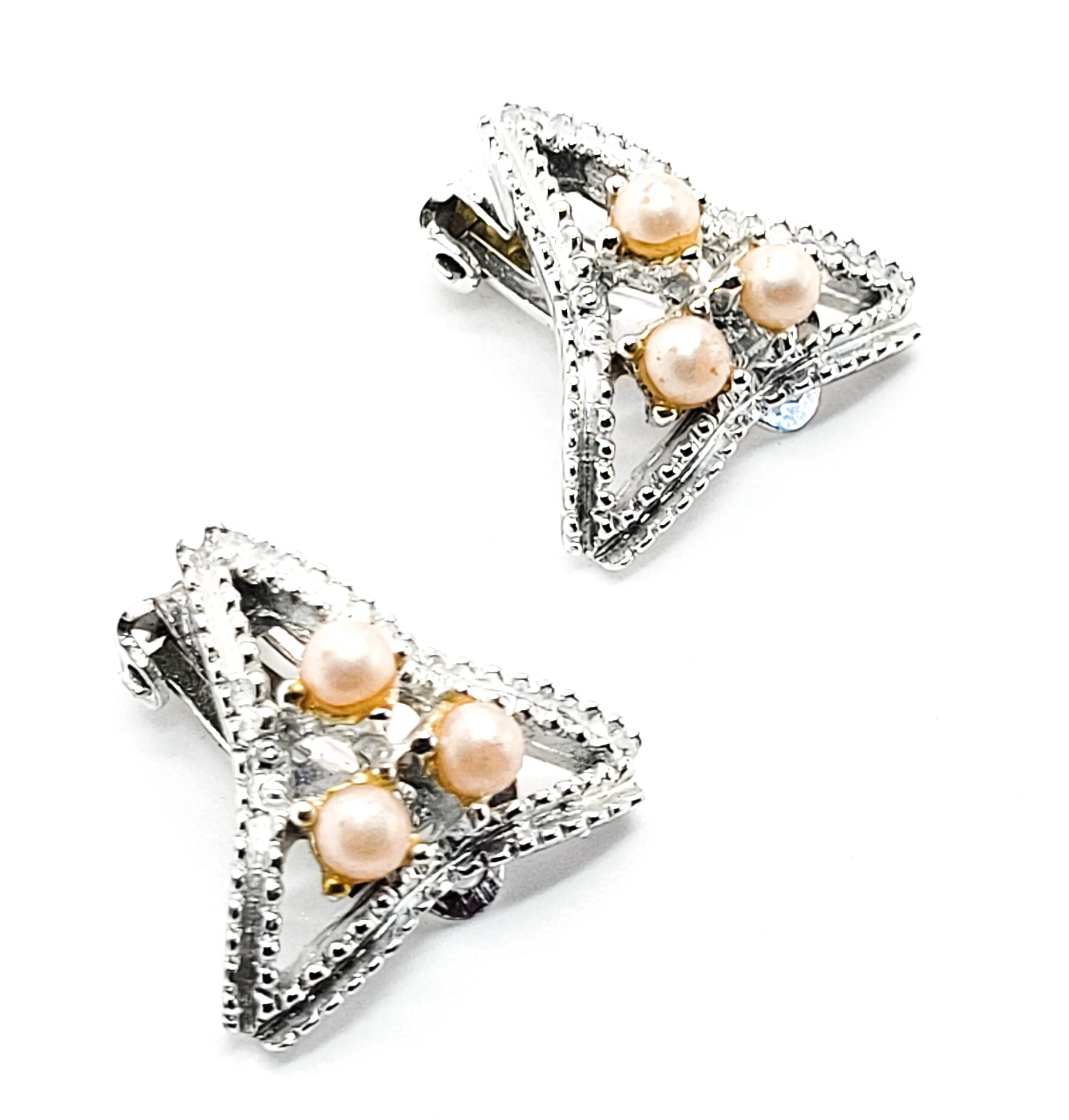 Dodds signed faux cream pearl silver toned vintage triangle clip on earrings mid century