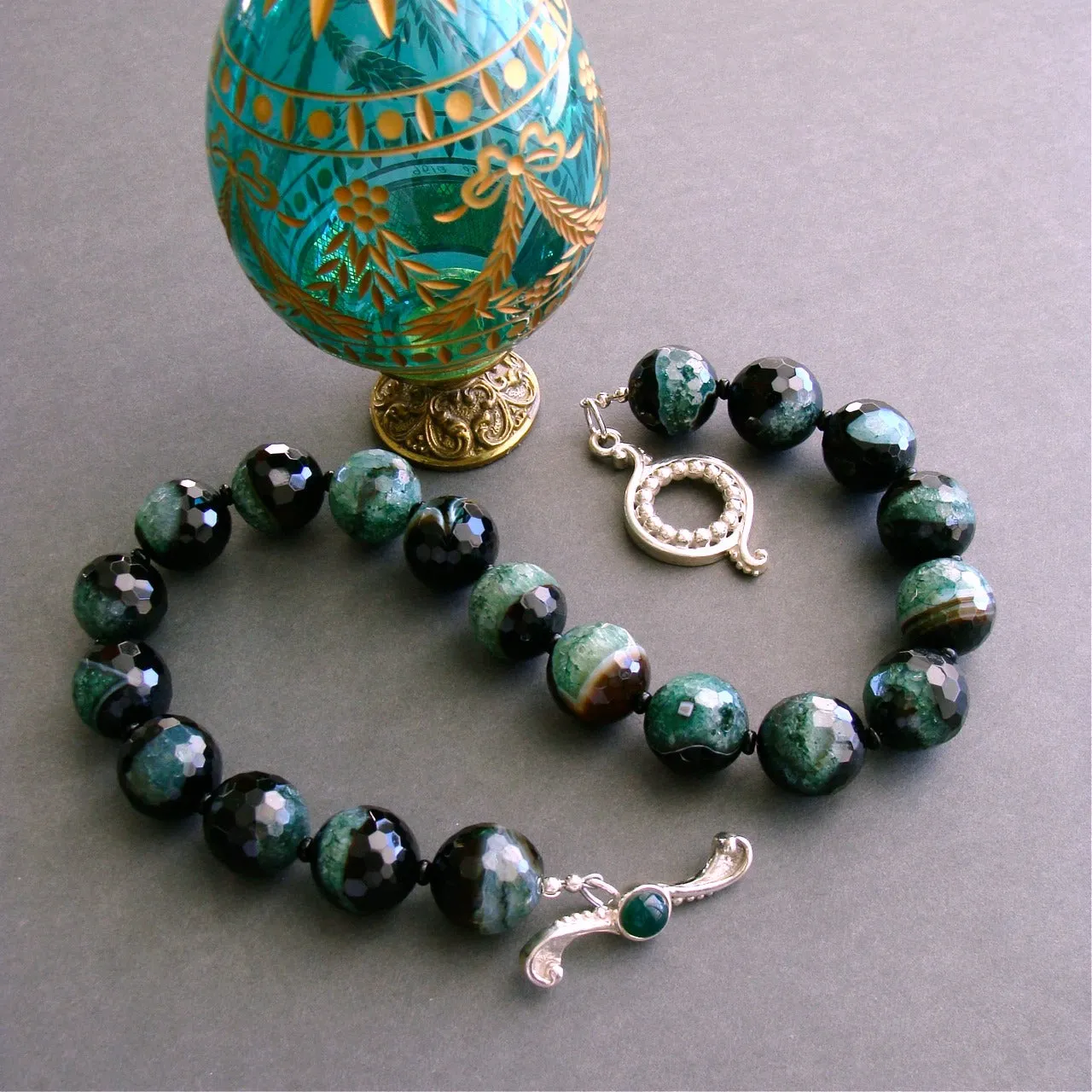 Green Black Agate Choker Necklace - Jaden Necklace