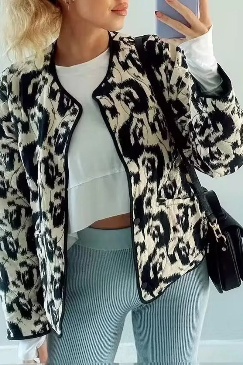 HCS1111 Abstract Allure Quilted Jacket Outerwear