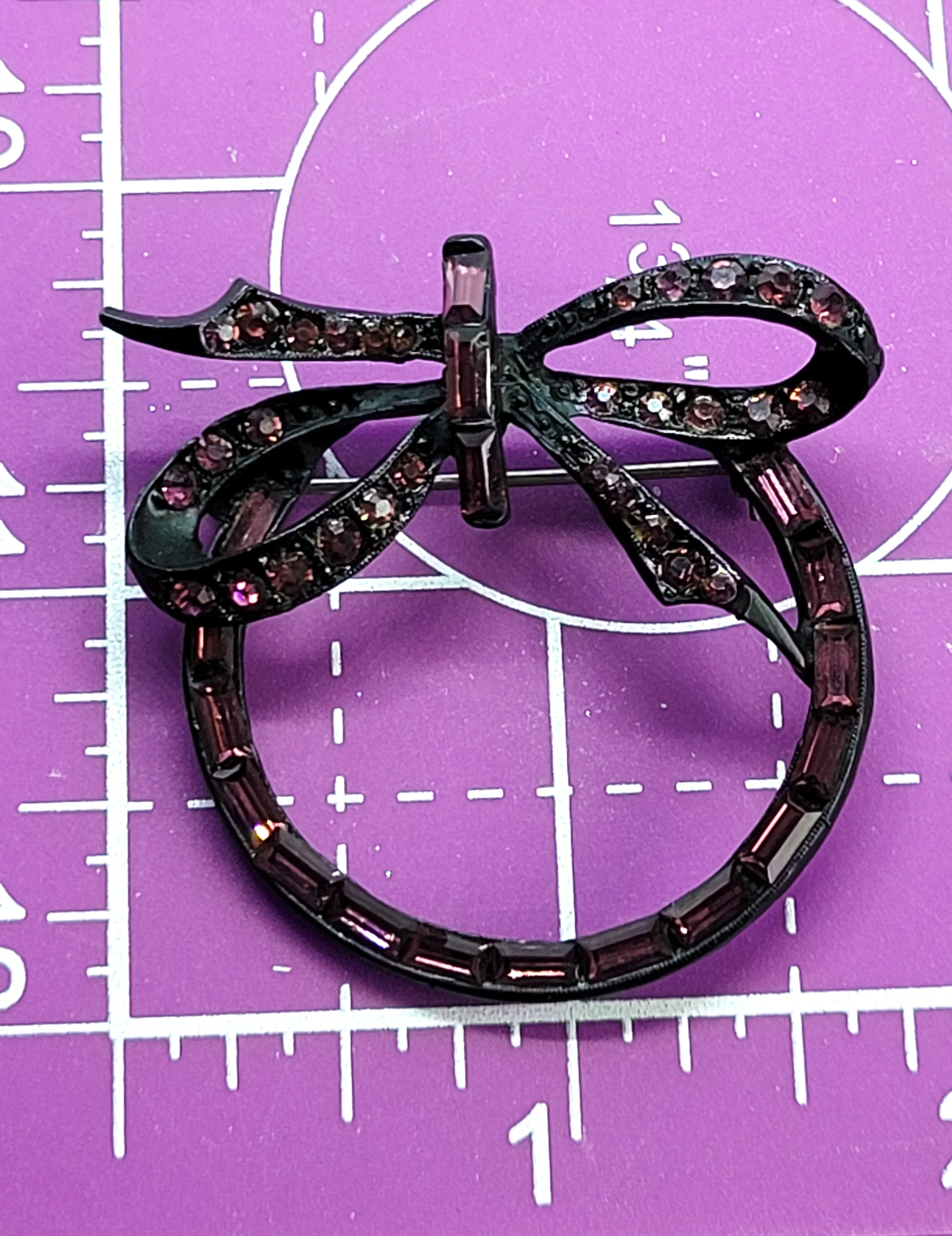 Jappaned black and purple Halloween bow rhinestone vintage brooch pin mid century