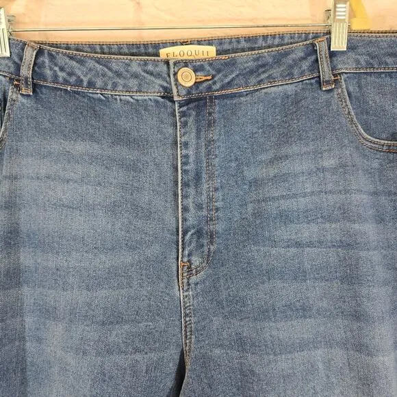L Eloquii Classic Fit Split Inseam Hem Straight Leg Jean NWT Size 26 Medium Wash