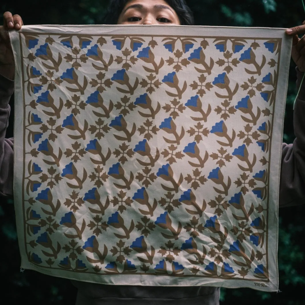 LaRon's Tulips and Holly Bandana