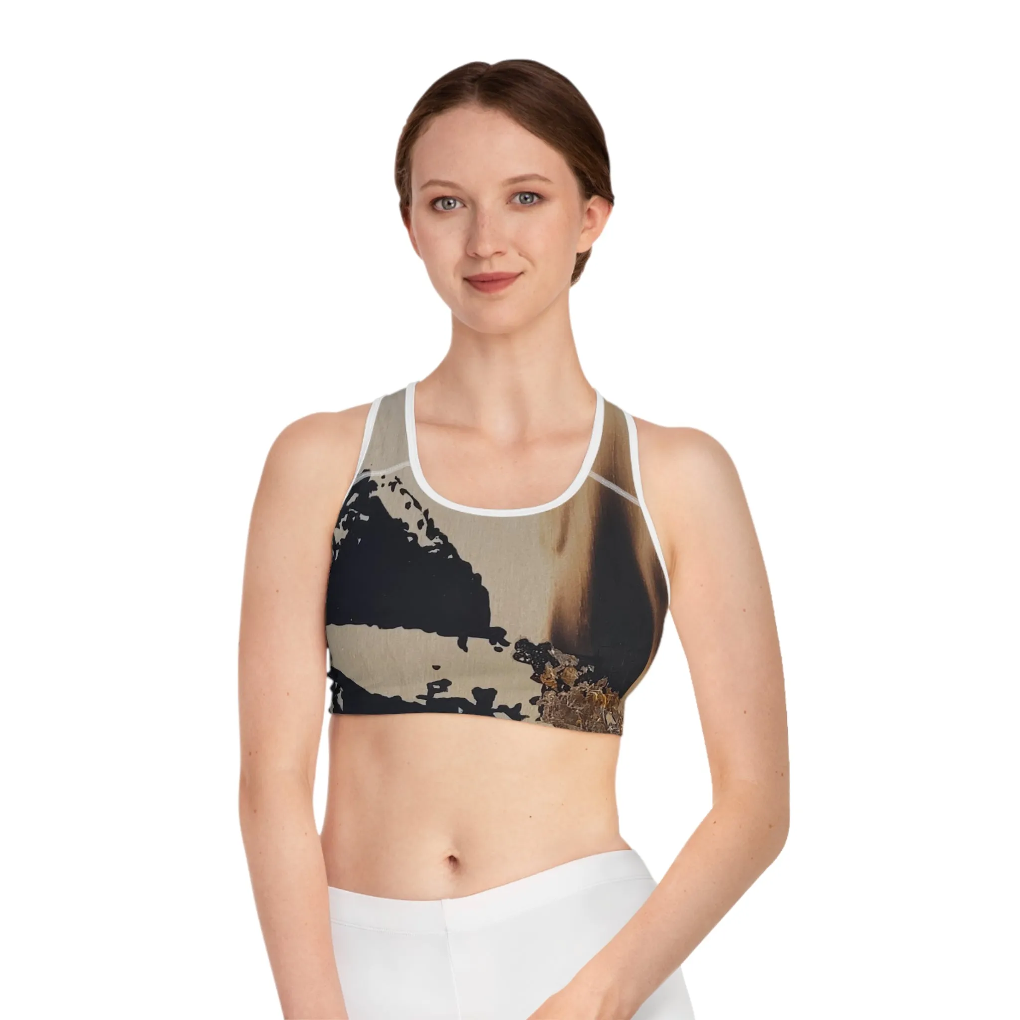 Le Pistolet Fumant Sports Bra (AOP)