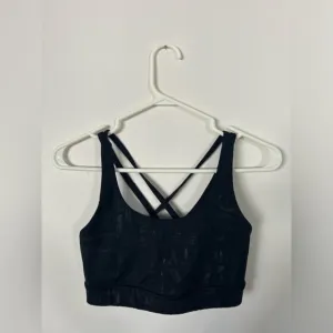 Lululemon Black Energy Manifesto Rare Sports Bra 4
