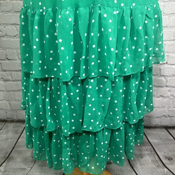 Lulu’s Nellie Green Polka Dot Ruffled Midi Dress size medium NEW