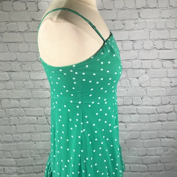Lulu’s Nellie Green Polka Dot Ruffled Midi Dress size medium NEW