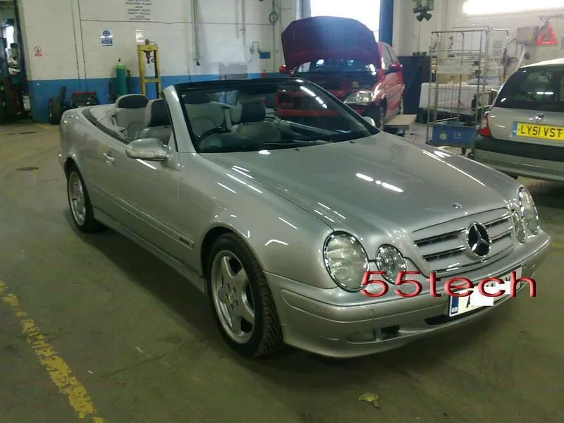 Mercedes Benz W208 CLK 1997~2002 3 Fins Style Grille