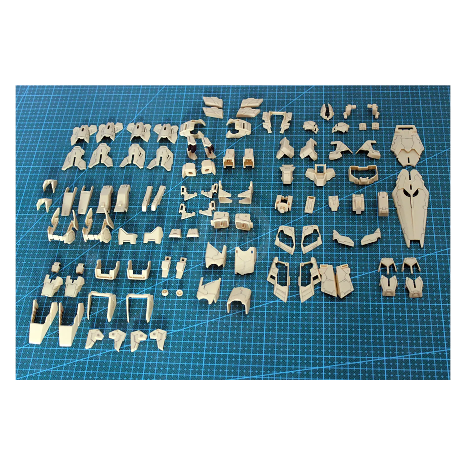 MG Unicorn Gundam Resin Conversion Kit