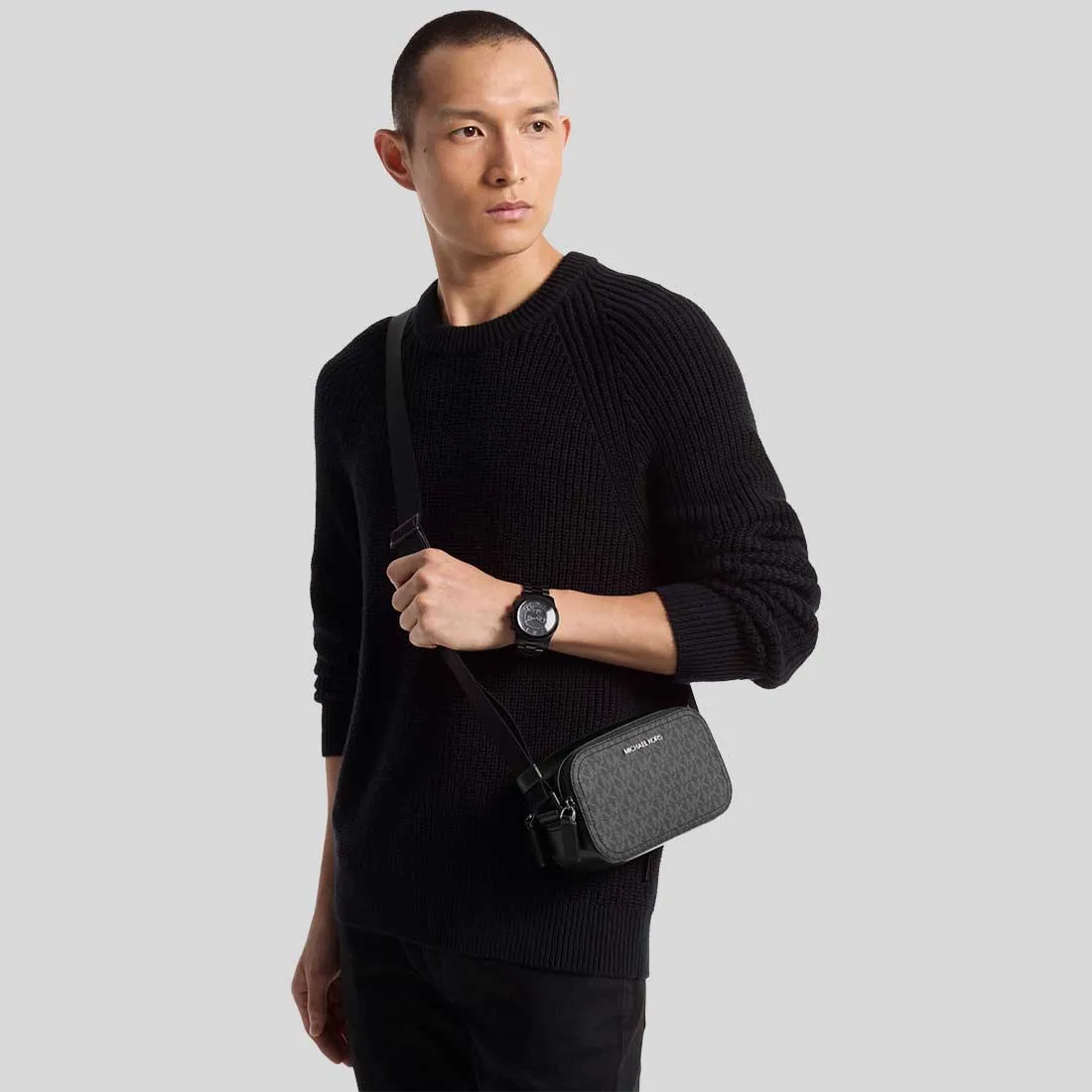 MICHAEL KORS Cooper Signature Logo Camera Bag Black RB-37F4LCOC6B