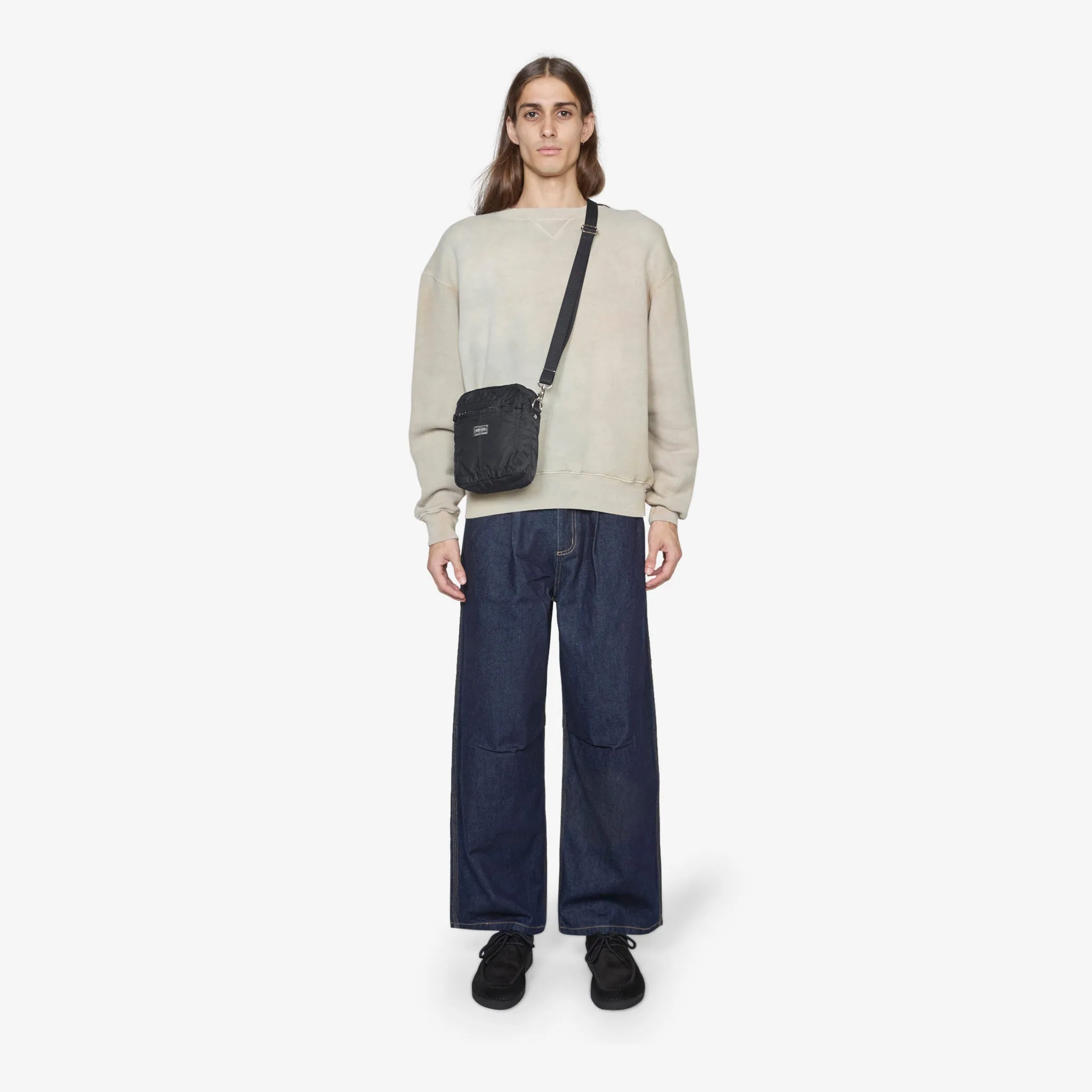 Mile Vertical Shoulder Bag Black