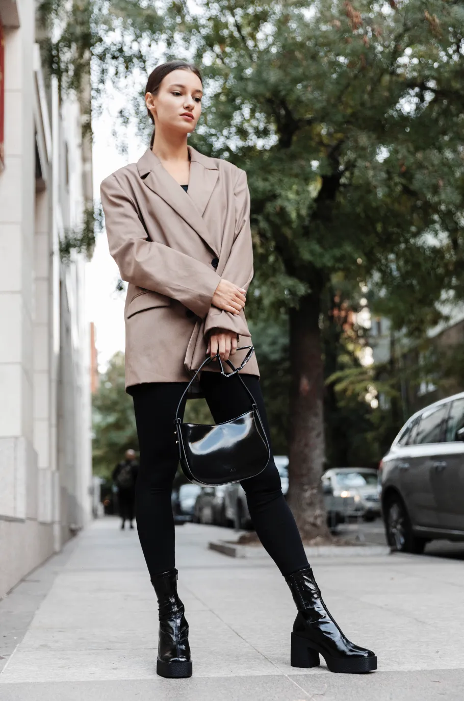 Mio Black Semi Patent Leather Shoulder Bag