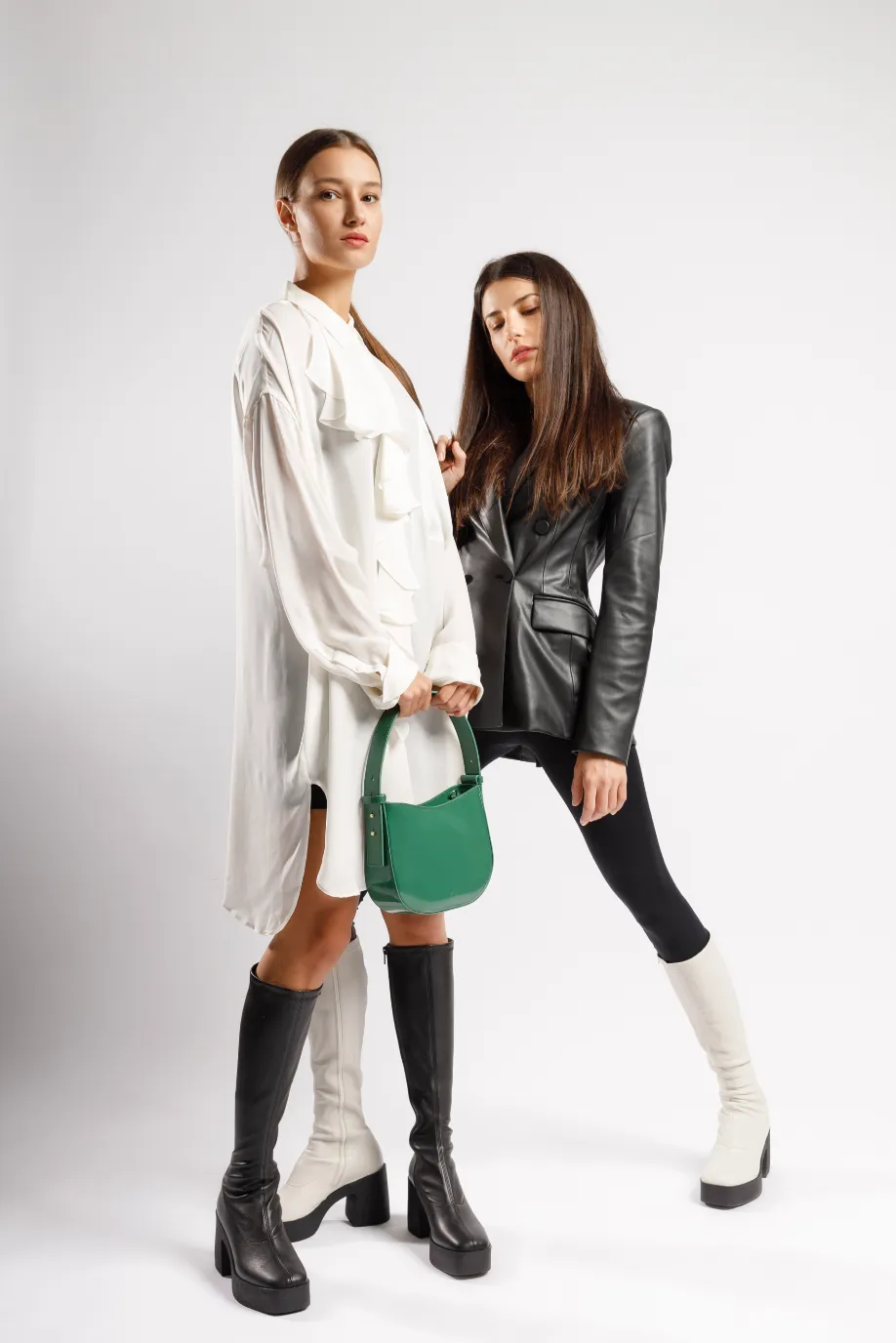 Mio Green Semi Patent Leather Shoulder Bag