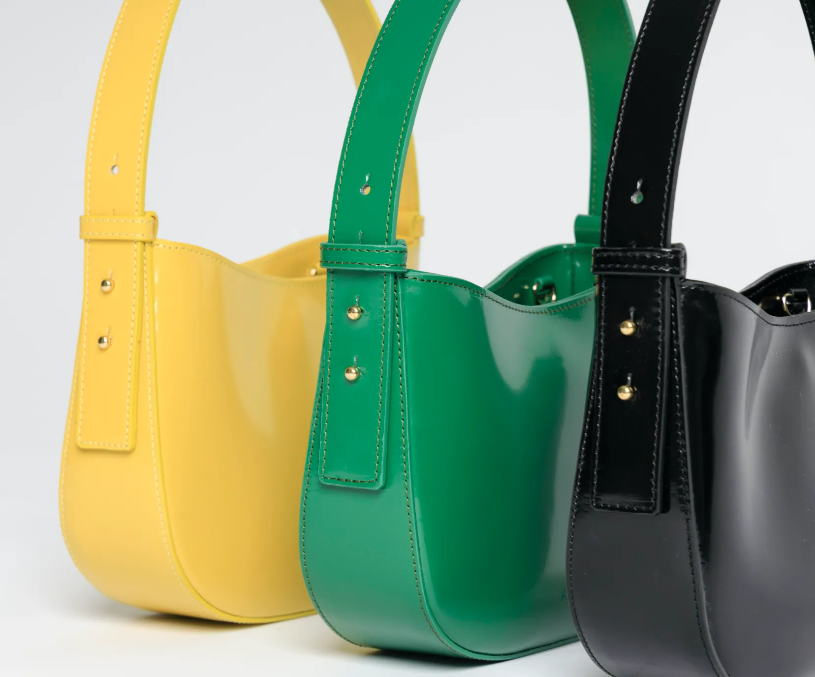 Mio Green Semi Patent Leather Shoulder Bag
