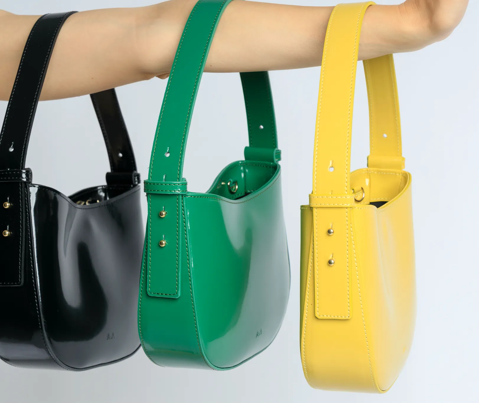 Mio Green Semi Patent Leather Shoulder Bag