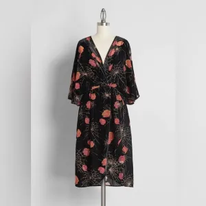 Modcloth Dramatic Depths Velvet Pink Spider Burnout Dress Size: Medium
