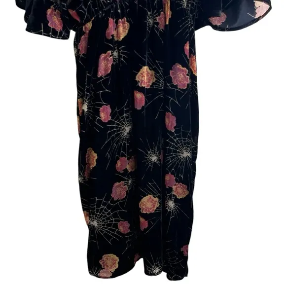 Modcloth Dramatic Depths Velvet Pink Spider Burnout Dress Size: Medium