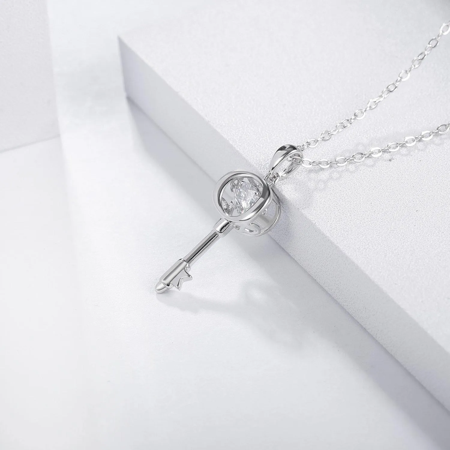 Moissanite Diamond with Twinkle