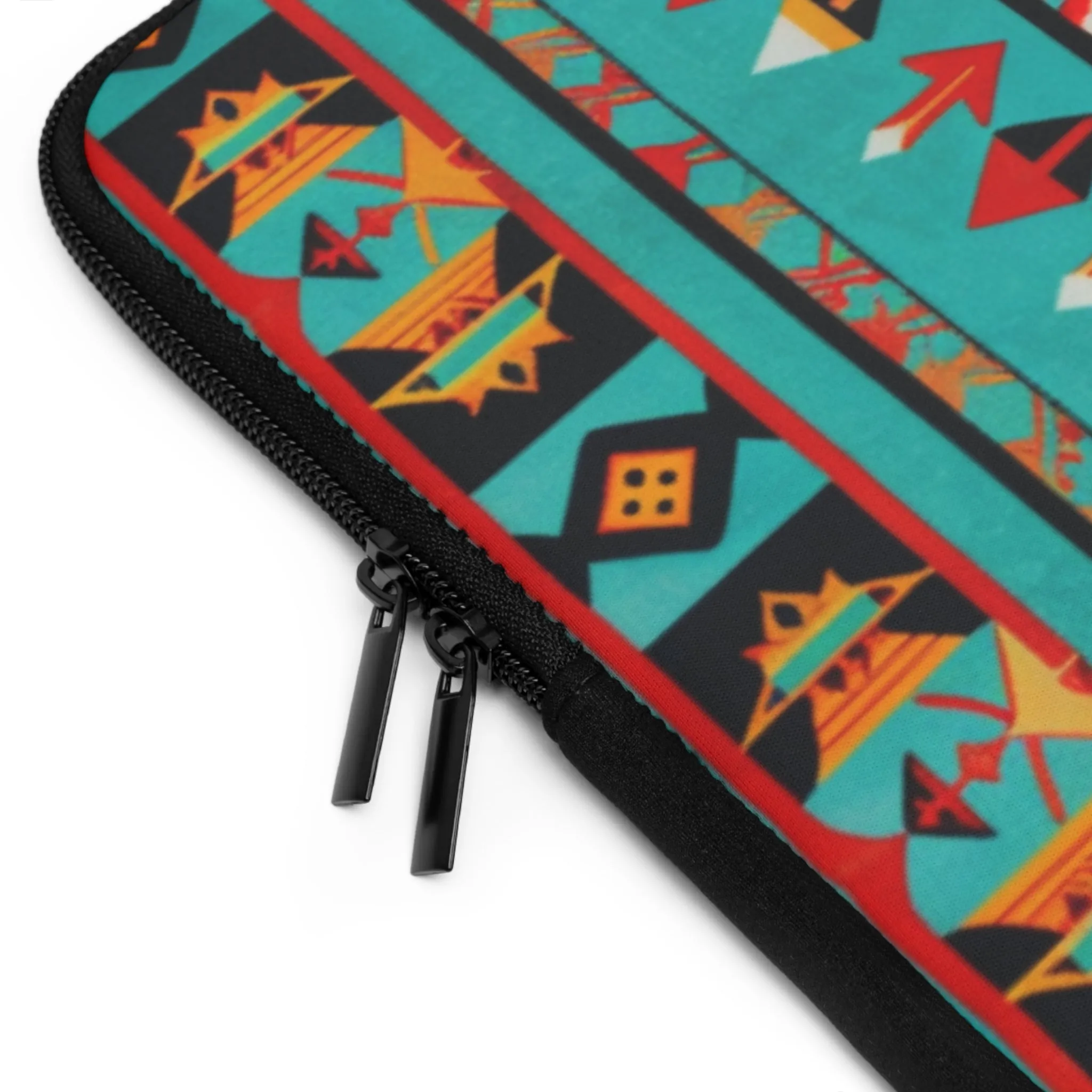 NA 104 Laptop Sleeve