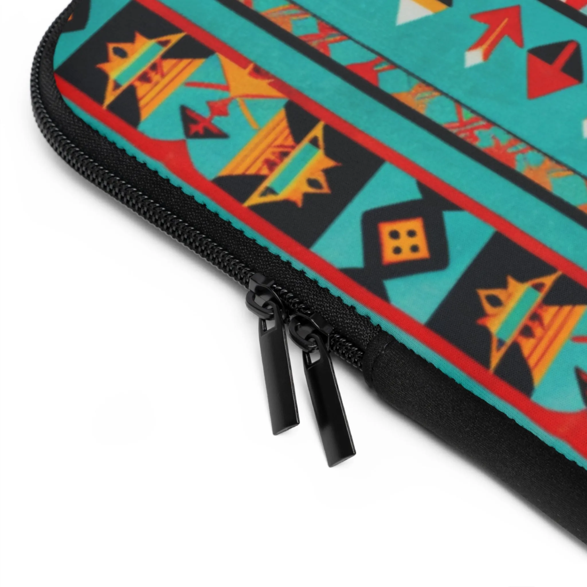 NA 104 Laptop Sleeve