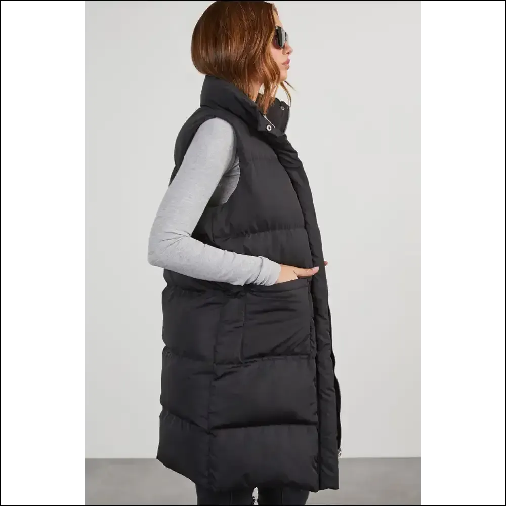 Needful Things: Black Solid Puffer Vest – so Chic it Hurts (but Feels Amazing!) 😎