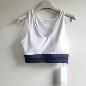 New All Fenix Mia V-Neckline Racerback Stripe White/Navy Sports Bra NWT Medium