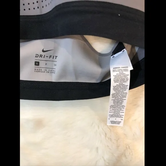 NEW Nike Adapt HIGH-Support‎ Compression Sport bra