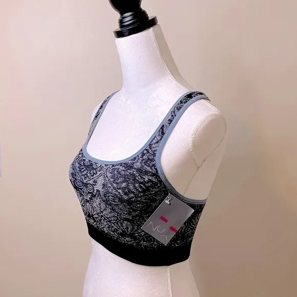 NWT NUX Black and White Medium Compression Lightly Padded Sports Bra Size Large