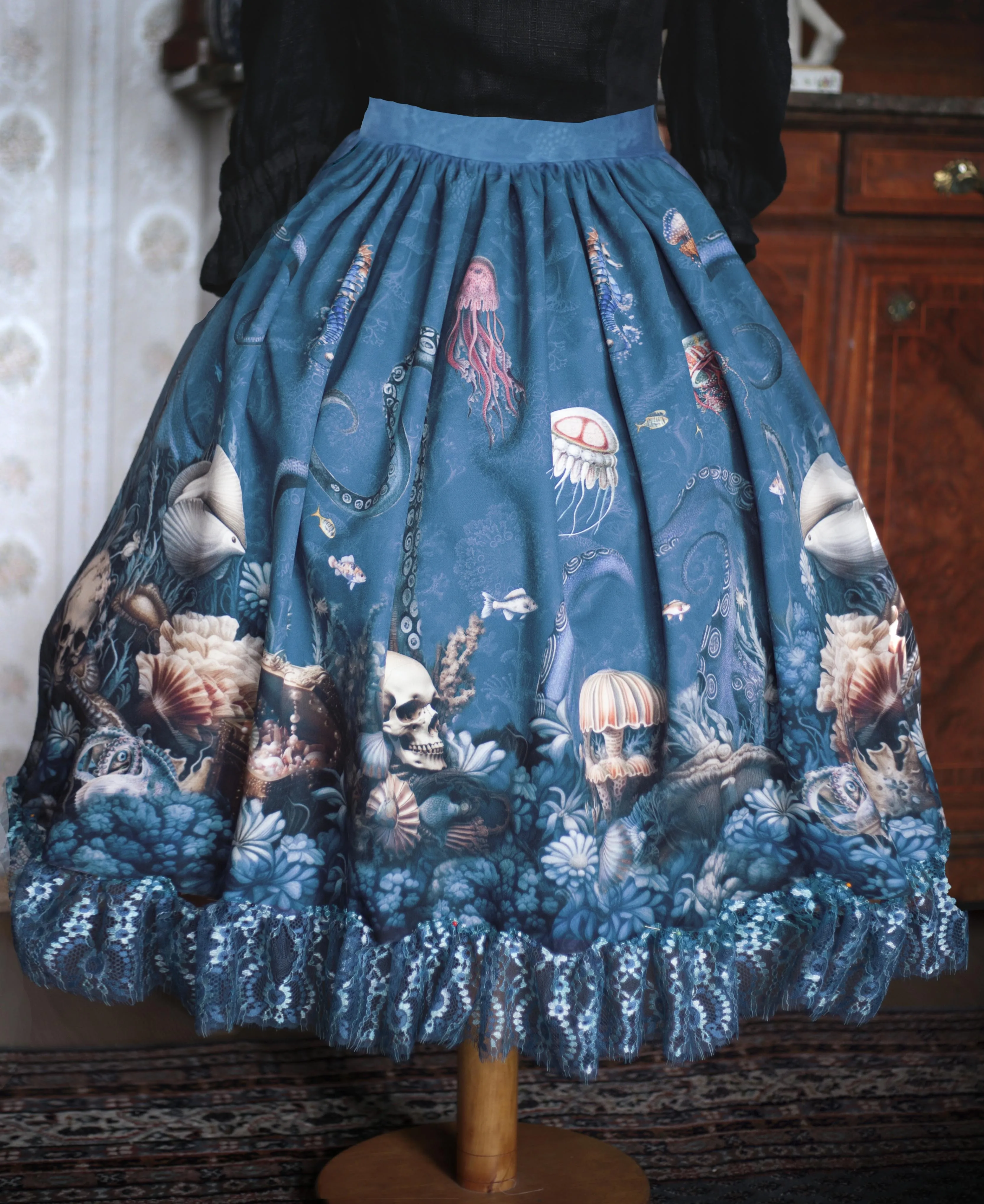 Ocean Skirt  ( Black, Sea blue, Light Blue)