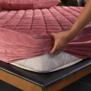 Plush Quilted Fitted Mattress Cover