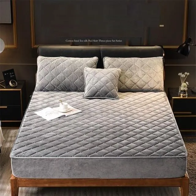 Plush Quilted Fitted Mattress Cover