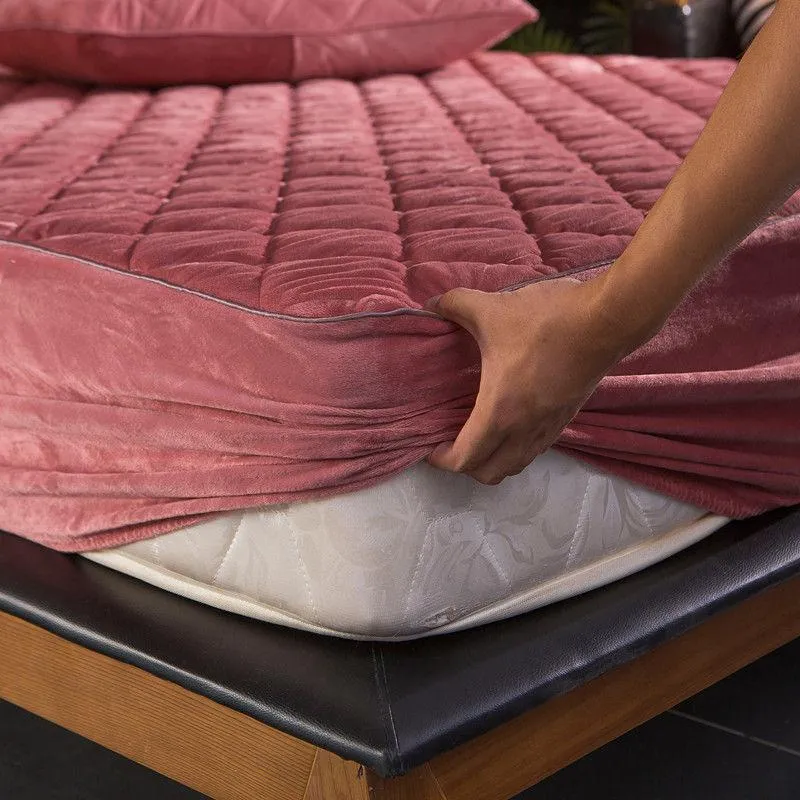 Plush Quilted Fitted Mattress Cover