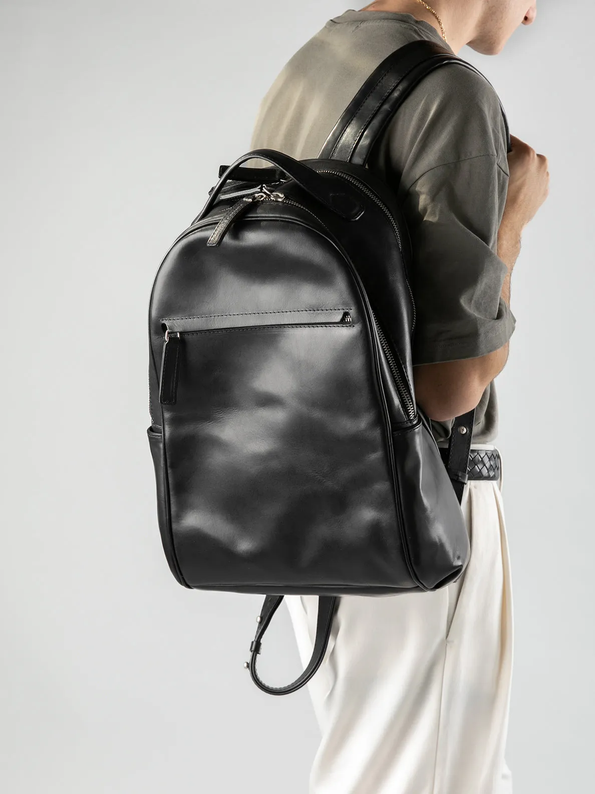 QUENTIN 012 - Black Leather Backpack