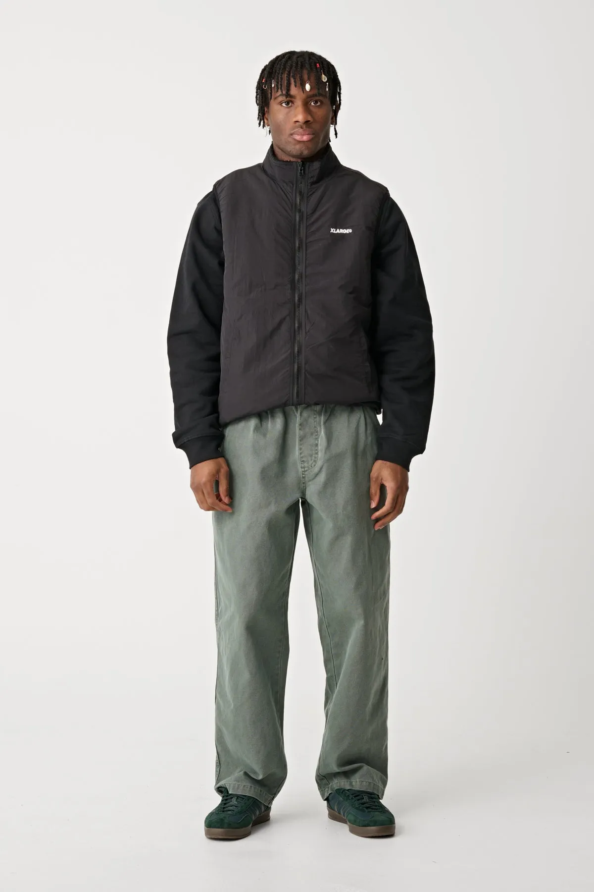 REVERSIBLE SHERPA VEST - BLACK