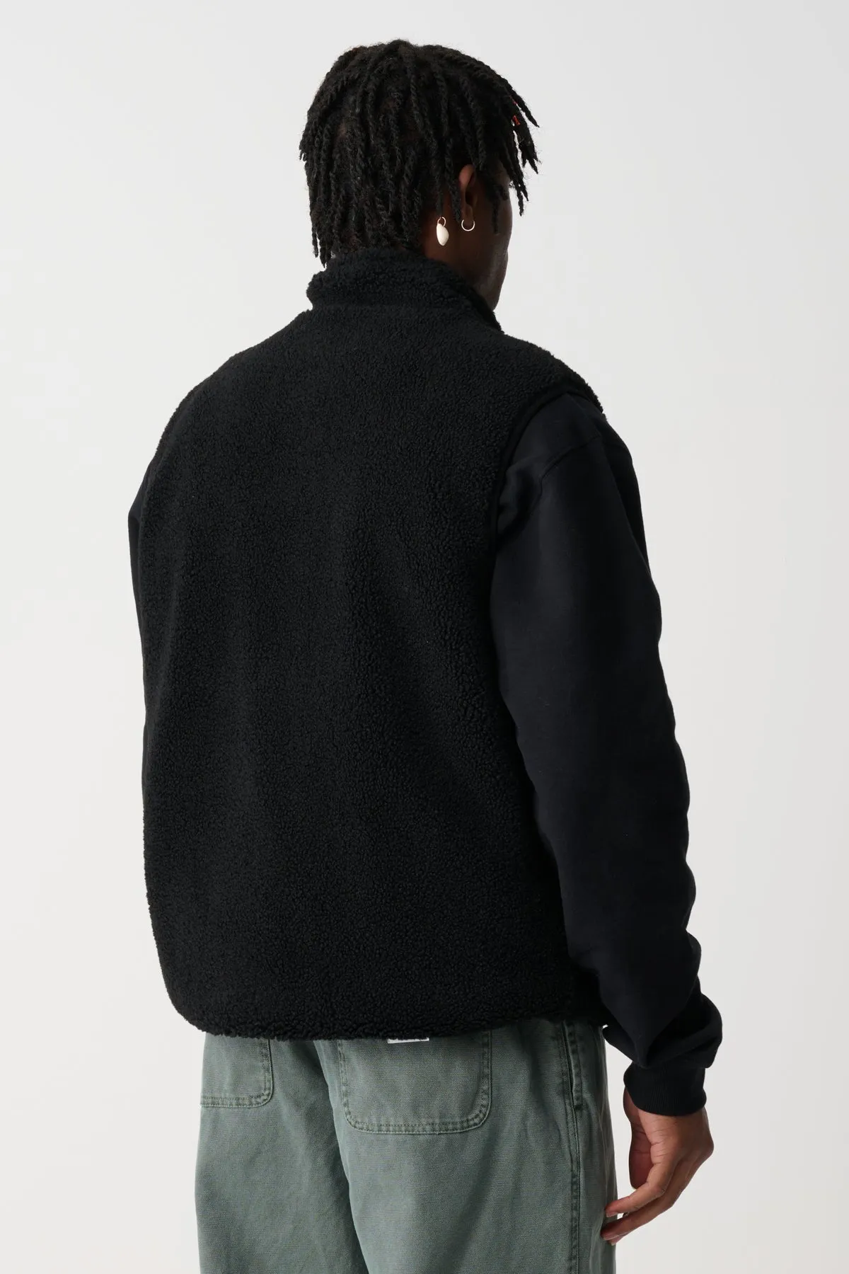 REVERSIBLE SHERPA VEST - BLACK