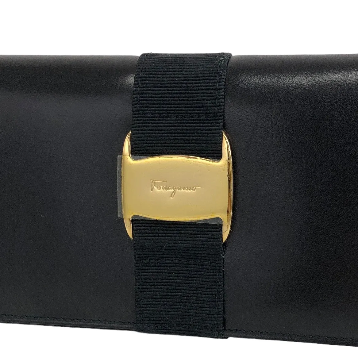 Salvatore Ferragamo Vala Leather Long Wallet Black Vintage gvd2y7