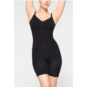 Skims Seamless Sculpt Mid Thigh Bodysuit Onyx Black Size Small NWOT