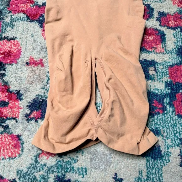 Skims Seamless Sculpt Midthigh Bodysuit in Ochre