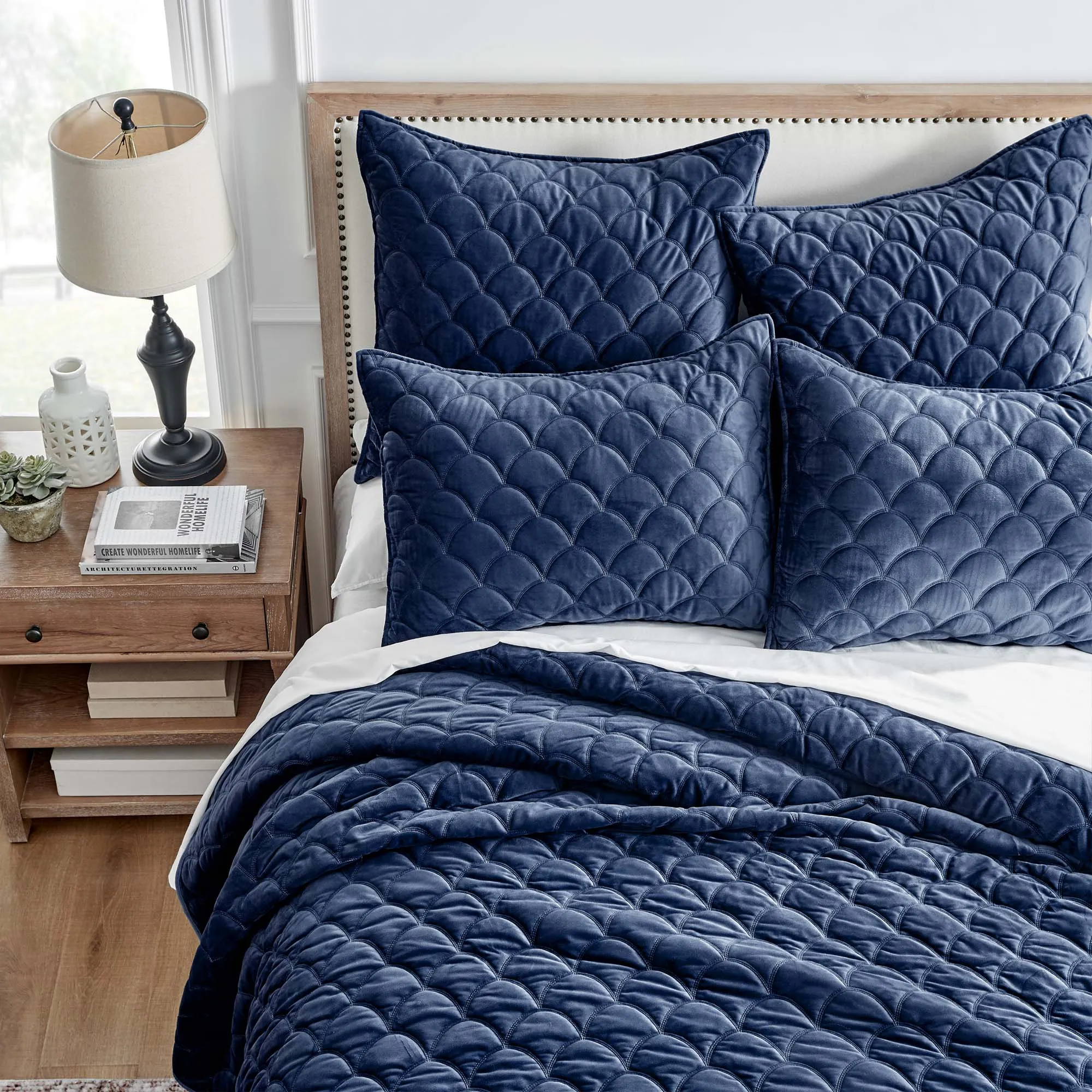 Velvet Quilt Set